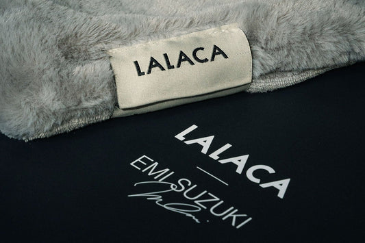 LALACA｜EMISUZUKI heated blanket  roomy　